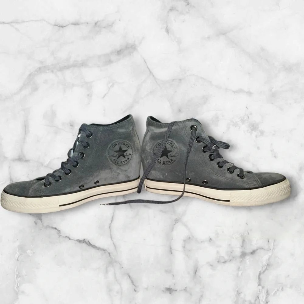 Converse All Star Chuck Taylor | size 7 | Hidden Wedge Suede | 550670C - Picture 3 of 6